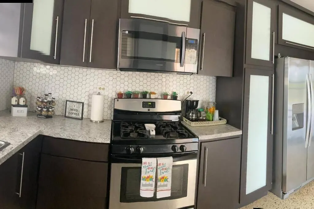 Marie Guest House Camuy Holiday home