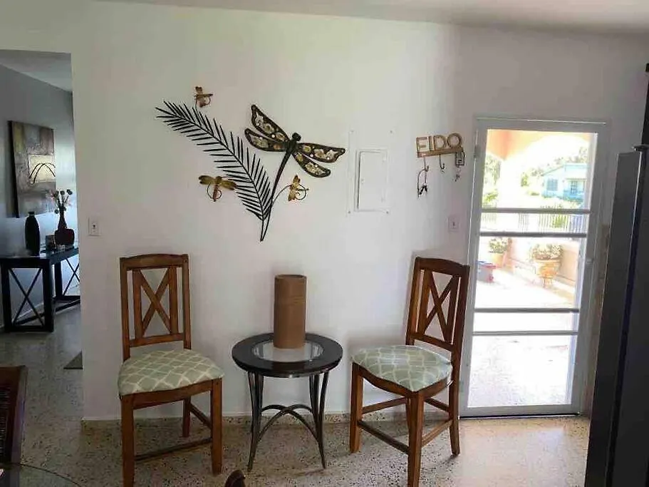 Dom wakacyjny Marie Guest House Camuy
